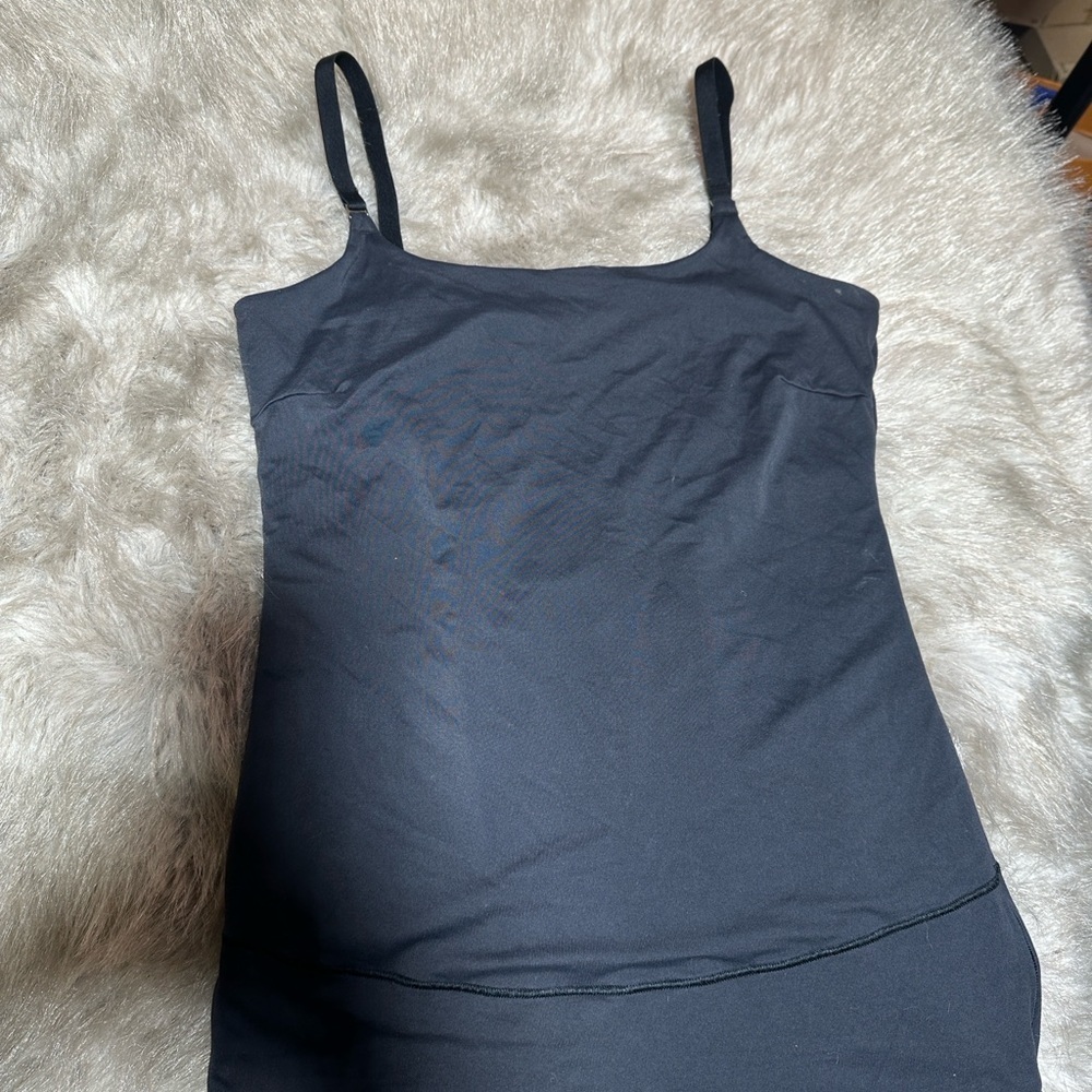 SPANX - Picture 6 of 8